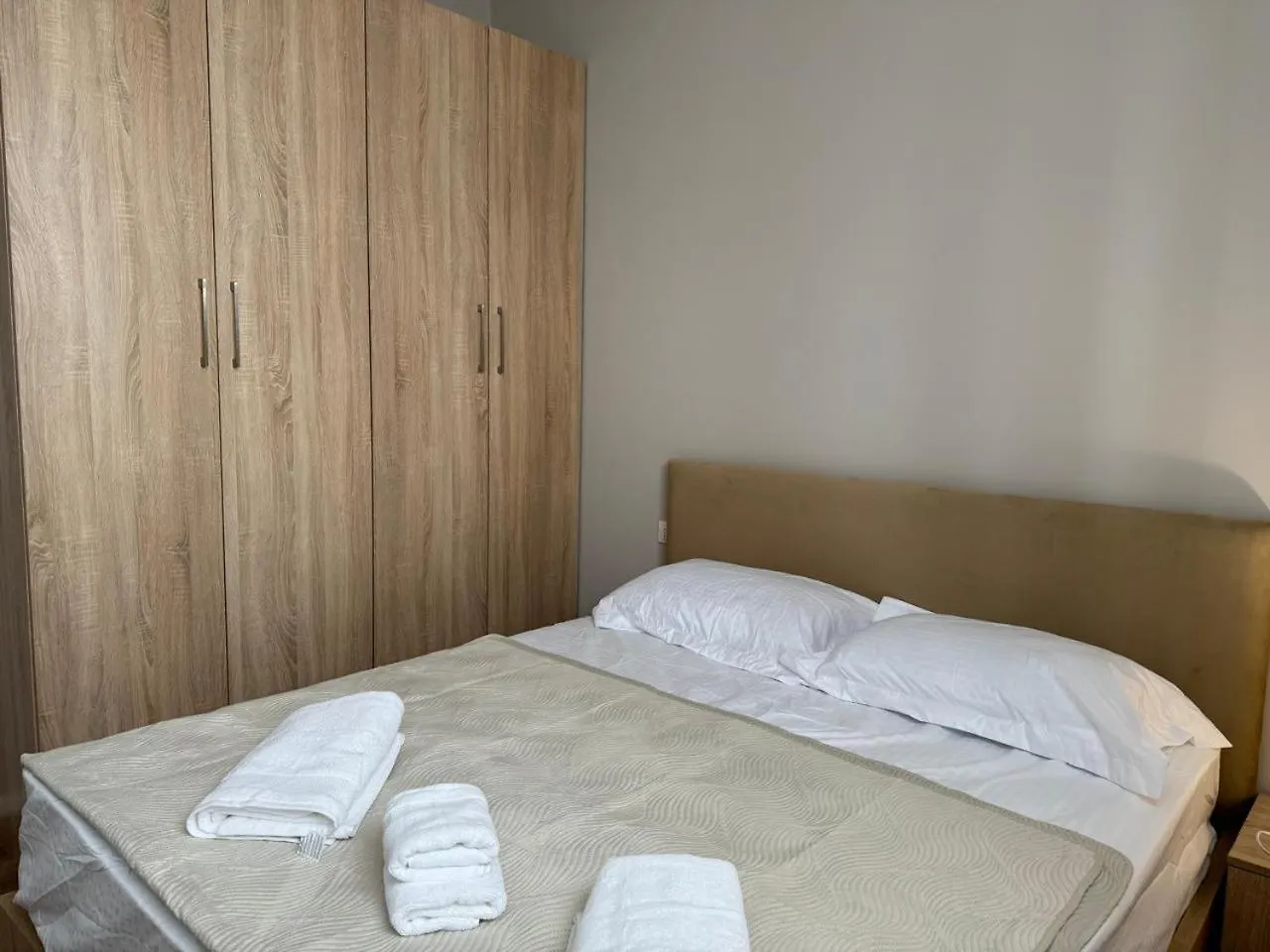 Olivia House Apartment Yzberish 0*,  Albania