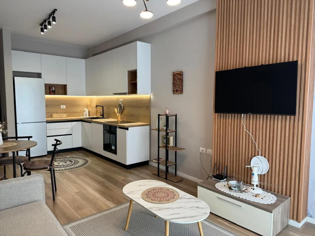 Olivia House Apartment Yzberish