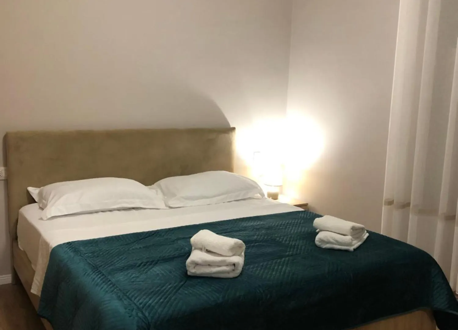 Olivia House Apartment Yzberish